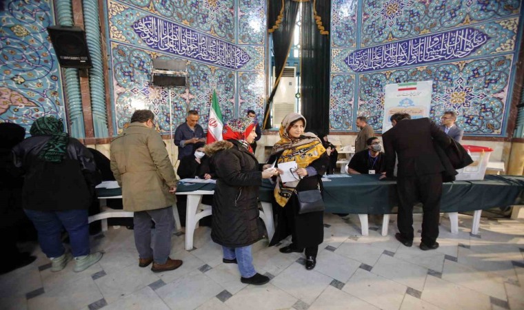 İran’da seçimlere katılım oranı yüzde 41’de kaldı