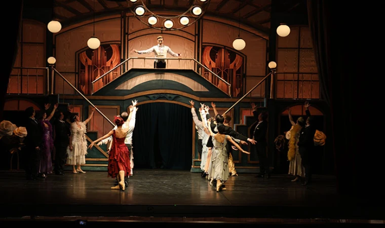 “Muhteşem Gatsby” yeniden Mersin Devlet Opera ve Balesi sahnesinde
