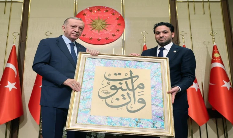 Cumhurbaşkanı Erdoğan’a anlamı hediye: ‘One Minute’ hattı