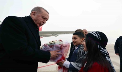 Cumhurbaşkanı Erdoğan: ”Her ikisi de bu milletin terör belasından yakasını kurtarmasını hiçbir zaman istemediler”