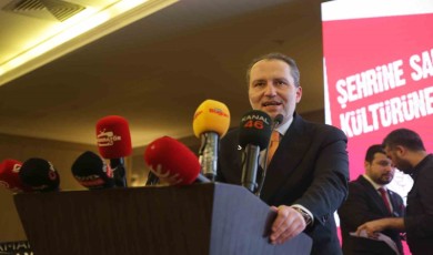 Yeniden Refah Partisi Genel Başkanı Erbakan: ”Ahlaklı belediyecilik merhamettir”